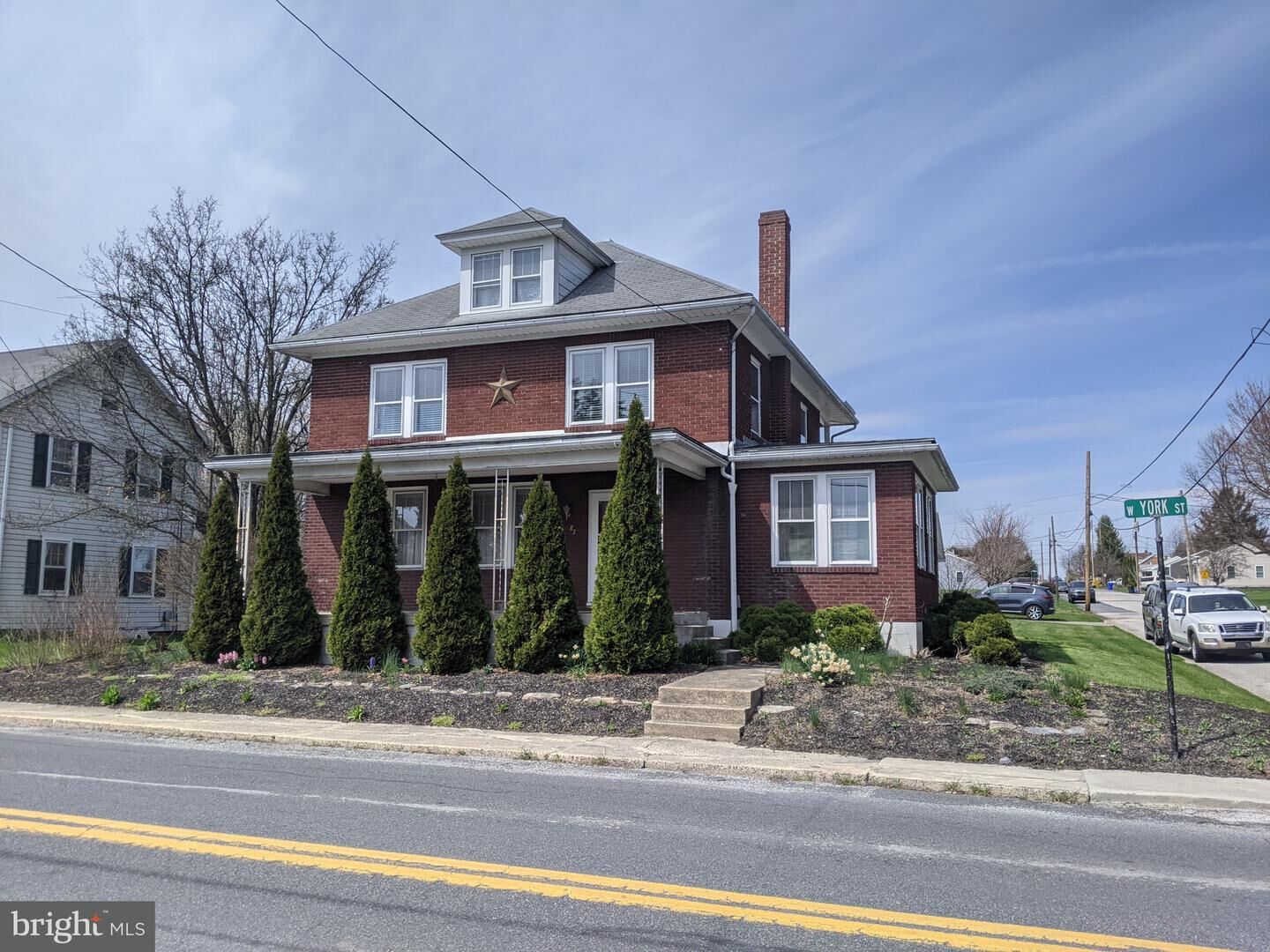 Property Photo: 85 W York Street PA 17307