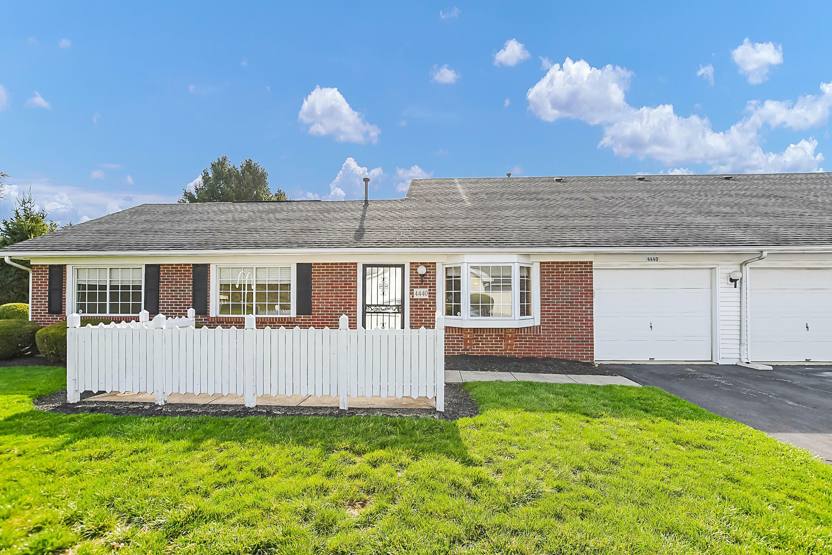 Property Photo: 4440 Harrods Street OH 43125