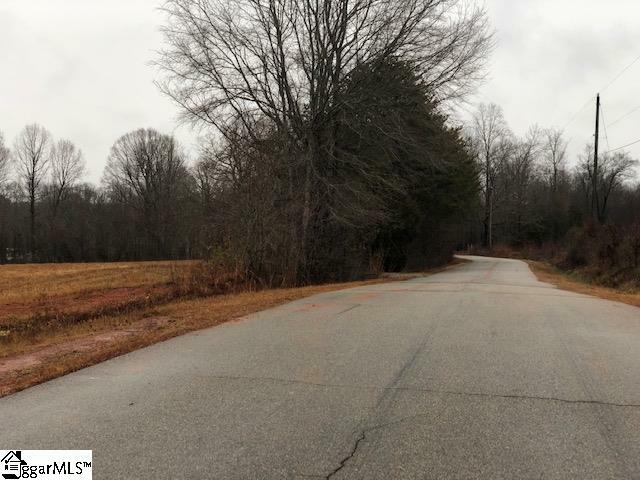 Property Photo:  2731 E Tyger Bridge Road  SC 29651 