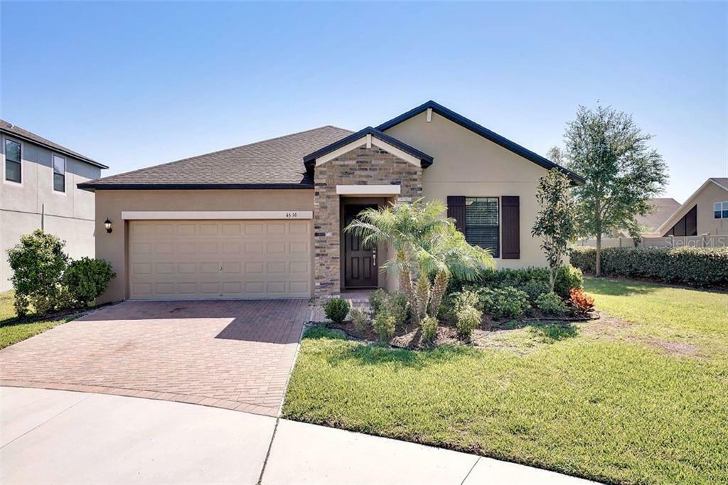 Property Photo:  4516 Coachford Drive  FL 33543 