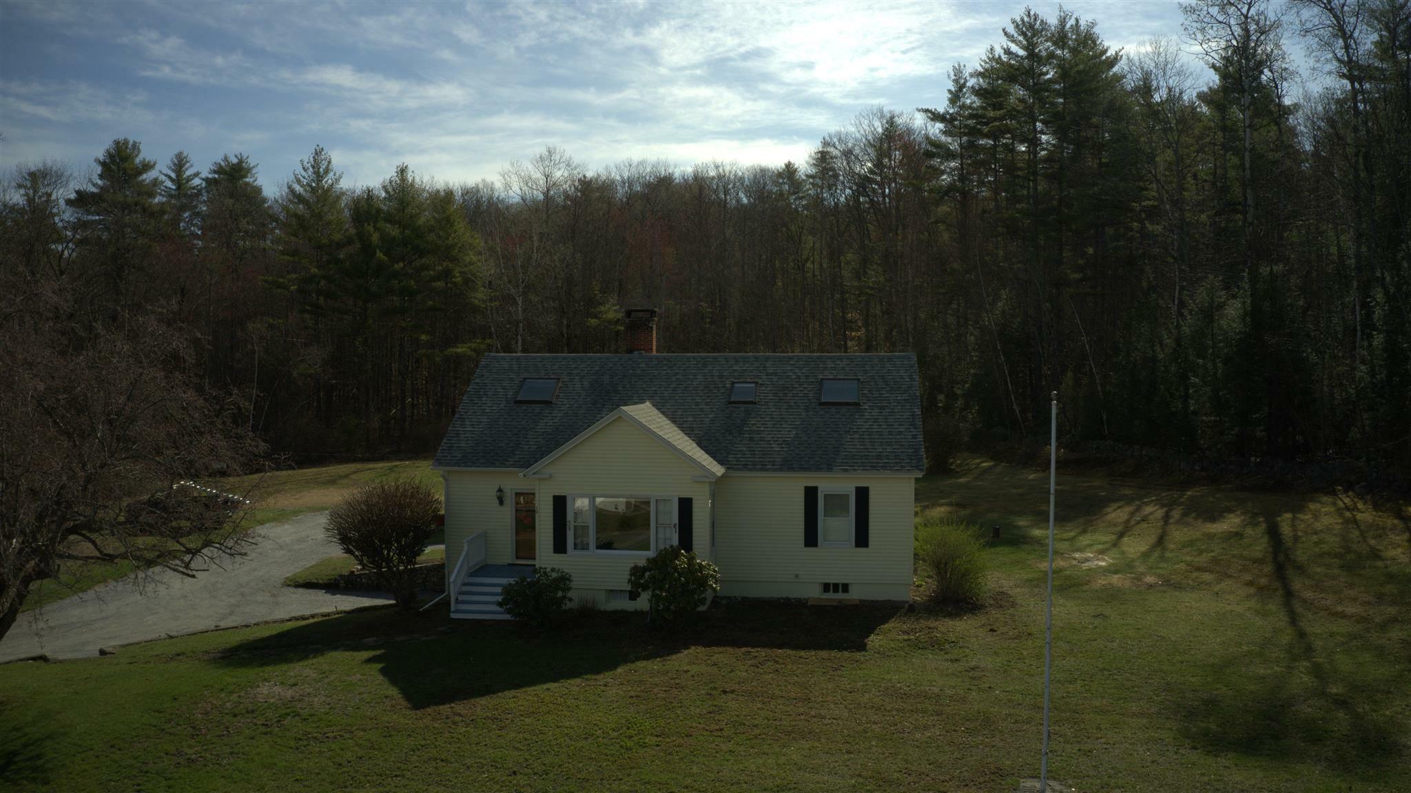 Property Photo:  10 Route 114  NH 03221 