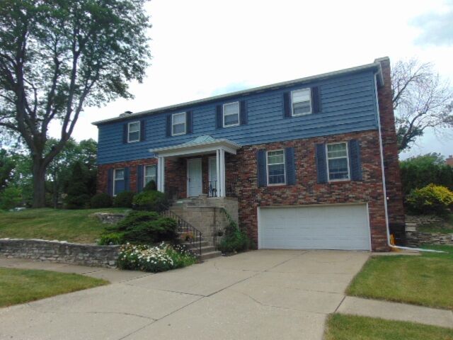 7405-7407 N Patton  Peoria IL 61614 photo