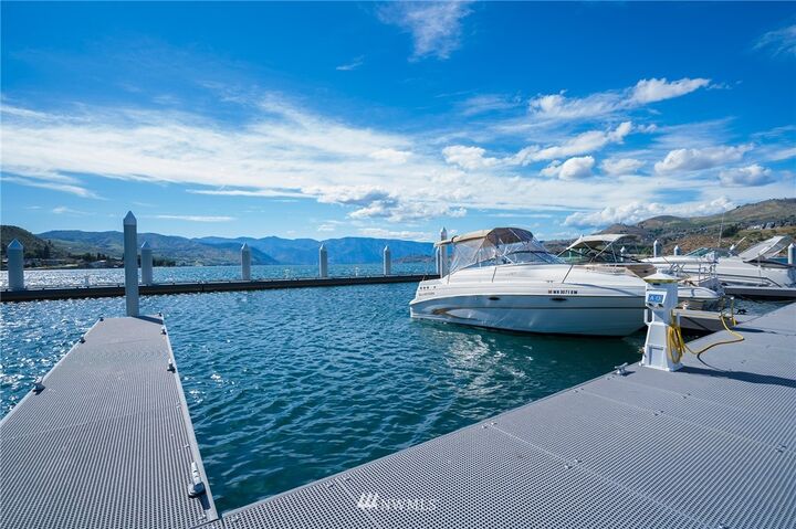 Property Photo: 1350 W Woodin Avenue A13 WA 98816