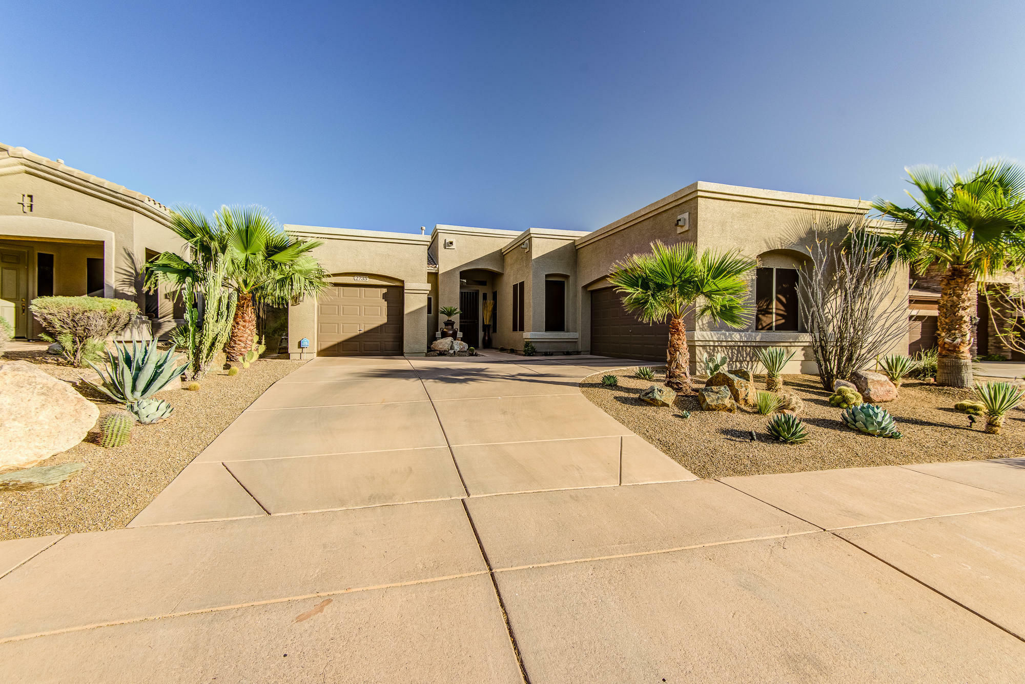 Property Photo: 2735 W Via Bona Fortuna -- AZ 85086