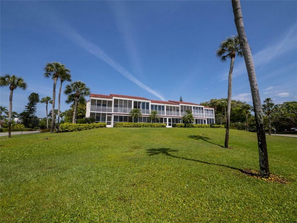 Property Photo:  7065 Gulf Of Mexico Drive 24  FL 34228 