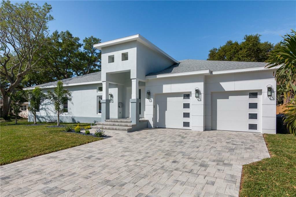 Property Photo:  7180 17th Street N  FL 33702 