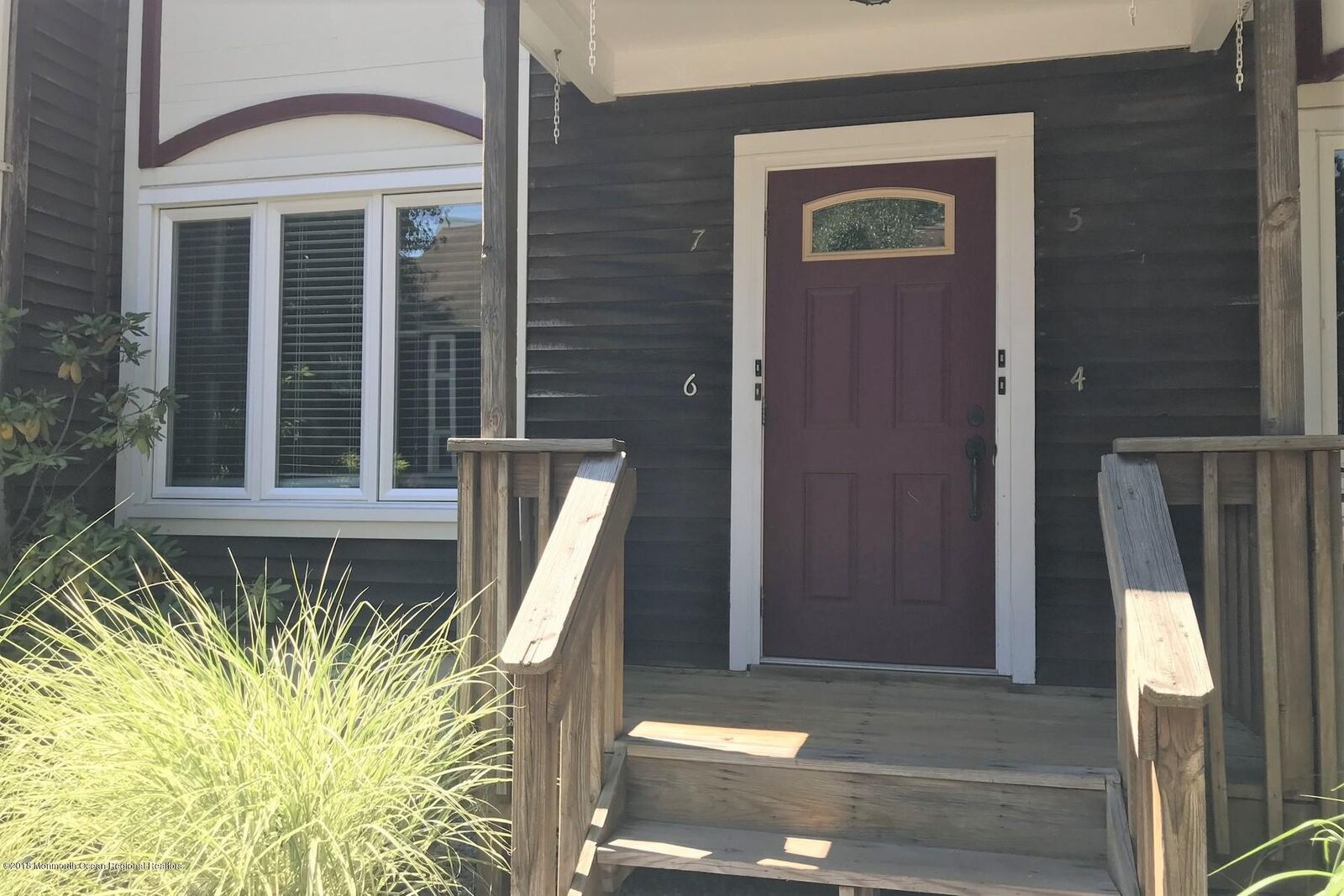 Property Photo:  