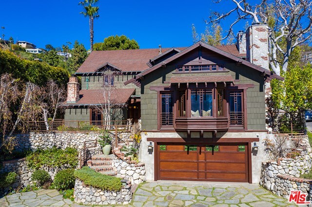 Property Photo: 9201 Flicker Way CA 90069