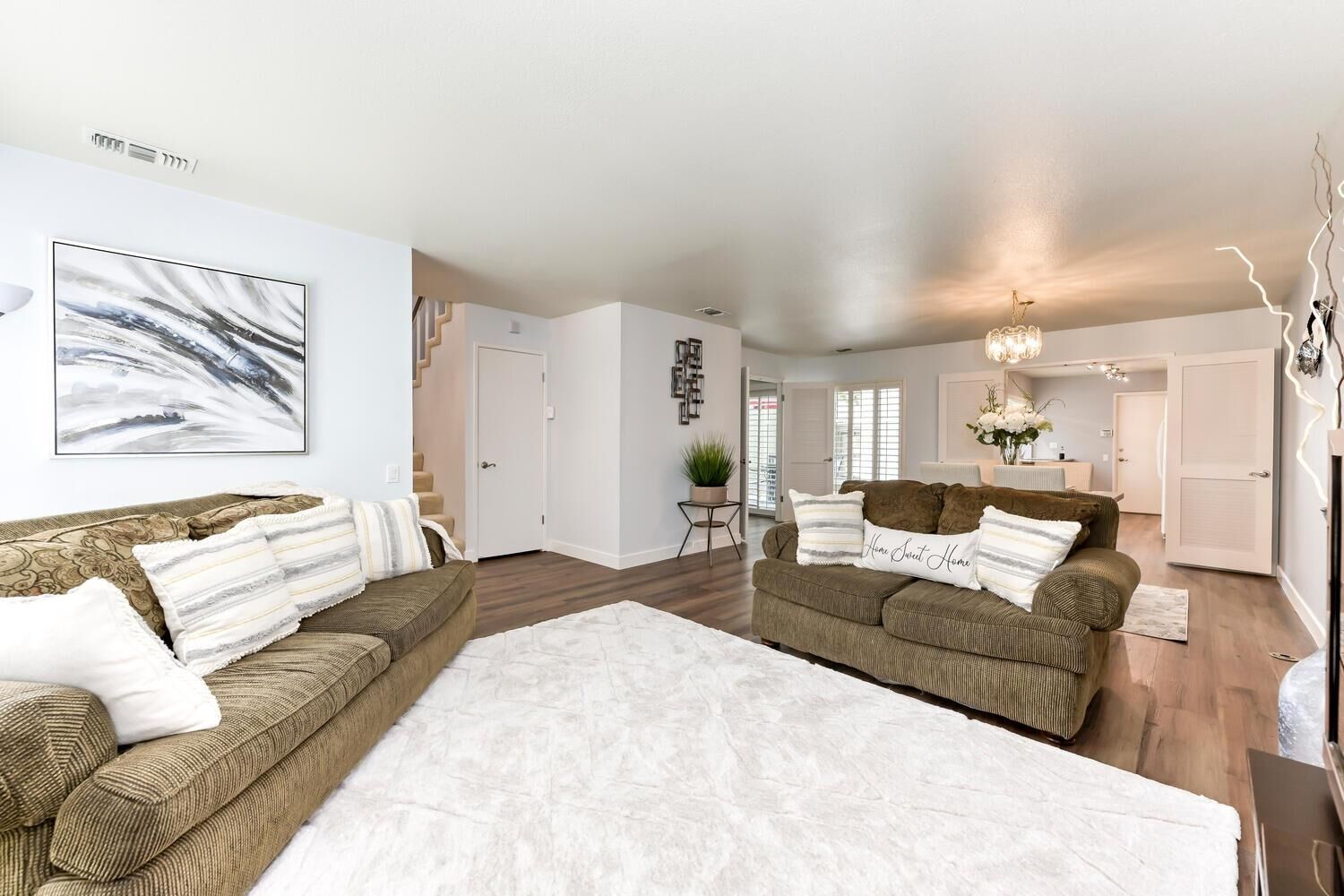 Property Photo:  717 Dunbarton Circle  CA 95825 