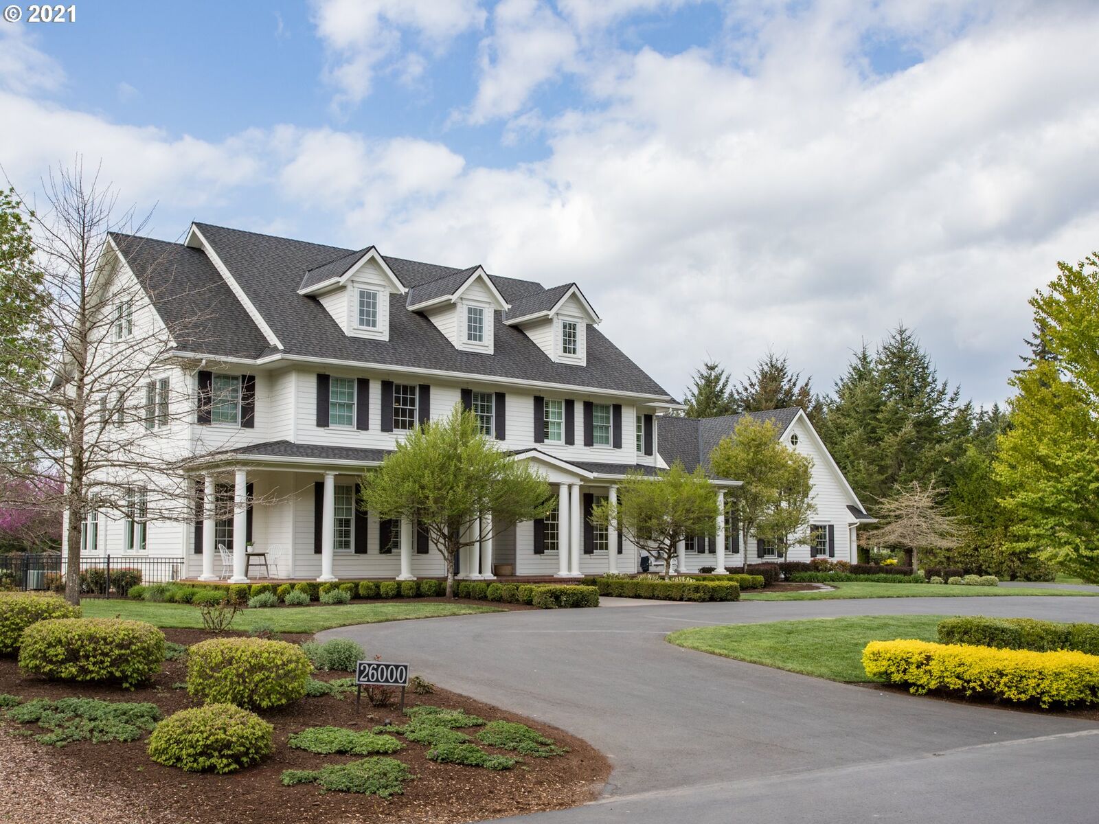 Property Photo: 26000 NE 137th Ct WA 98604