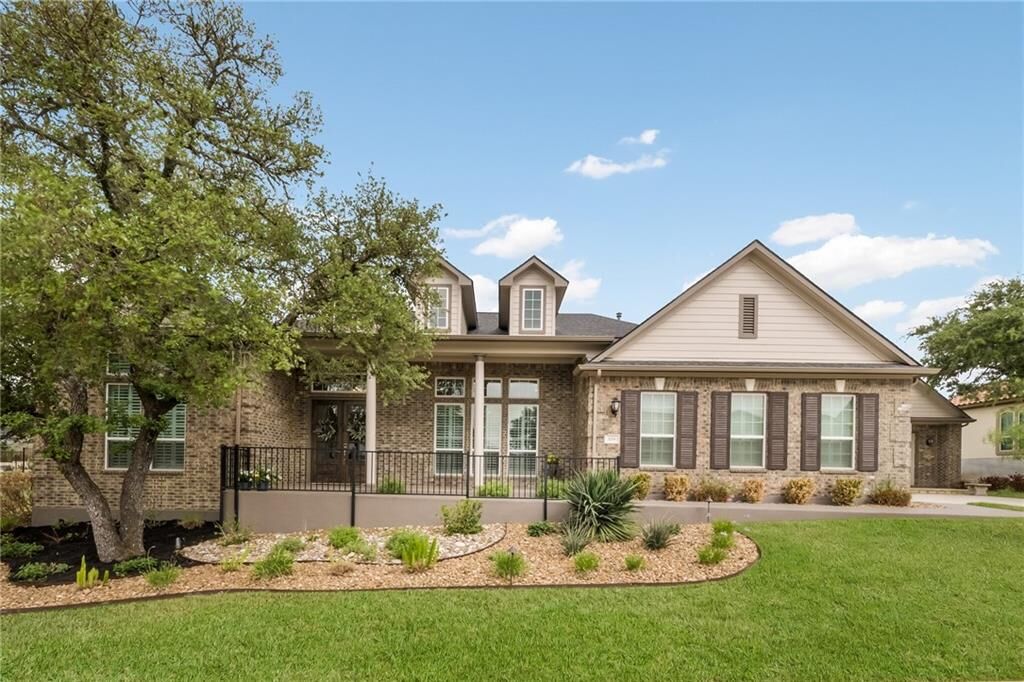 Property Photo: 109 Learning Elm Drive TX 78666