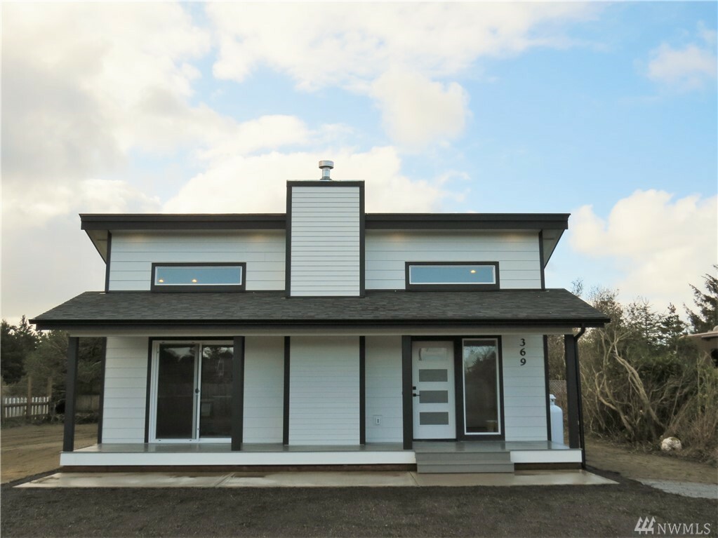 Property Photo:  369 N Butter Clam St SW  WA 98569 