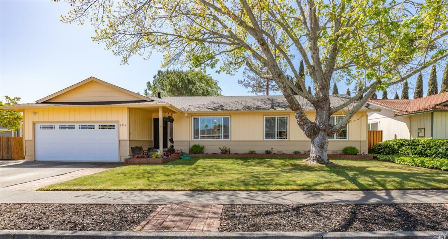 Property Photo:  2336 Hickock Court  CA 95403 