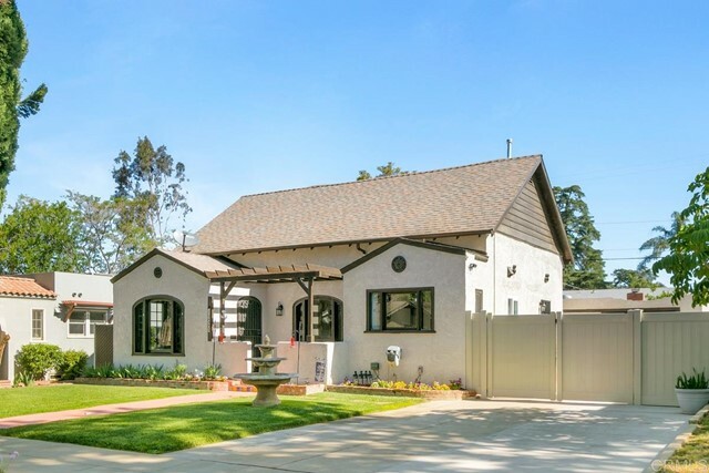 Property Photo:  4225 Rosewood Place  CA 92506 