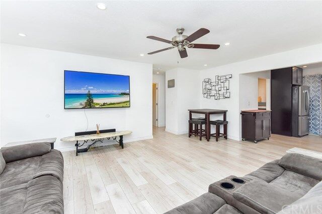 Property Photo: 8090 Worthy Drive CA 92683