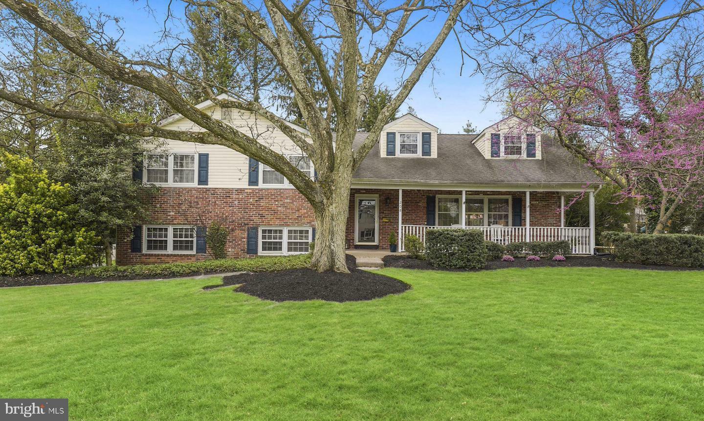 Property Photo: 208 Hickory Lane NJ 08057