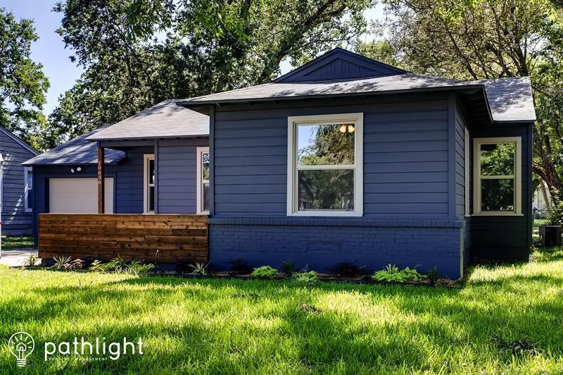 Property Photo: 10630 Newcombe Drive TX 75228