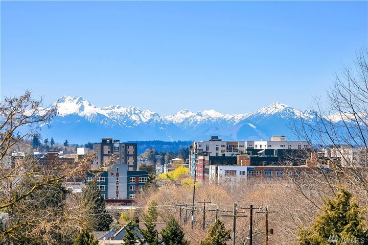 5416 6th Ave NW  Seattle WA 98107 photo