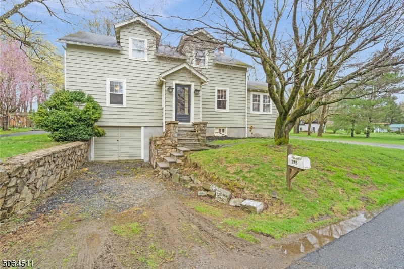 Property Photo:  375 W Mill Rd  NJ 07853 