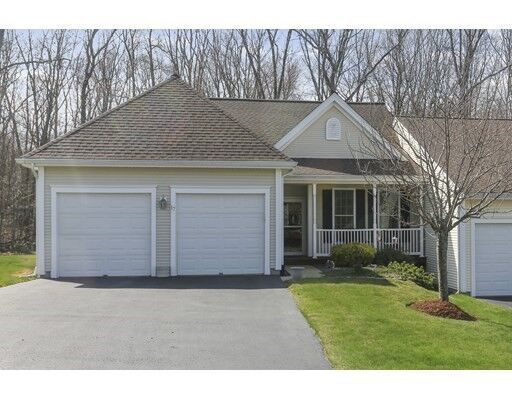 Property Photo:  17 Summerfield Dr 17  MA 01569 