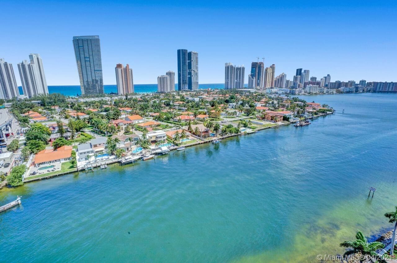 Property Photo: 19195 Mystic Pointe Dr 1906 FL 33180