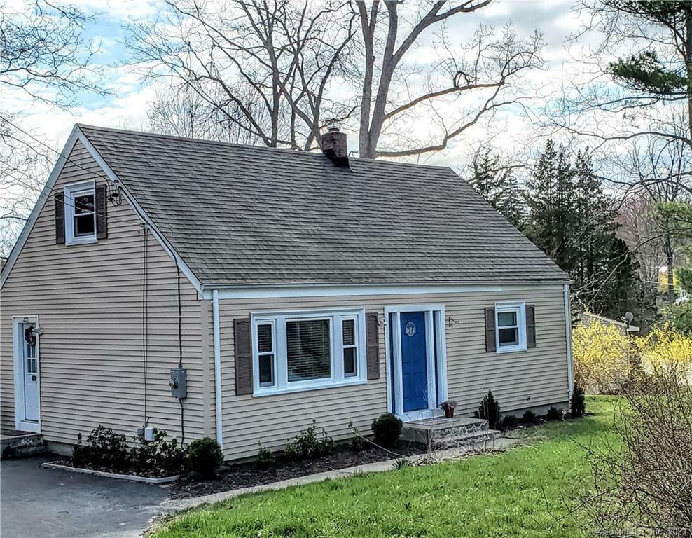 Property Photo:  74 Oak Hill Road  CT 06370 