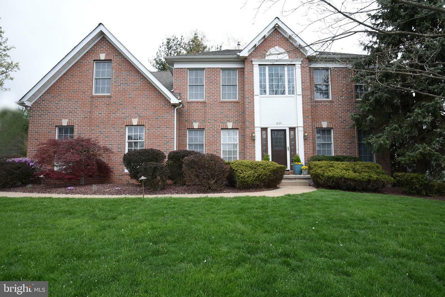 Property Photo:  1829 Augusta Drive  PA 18929 