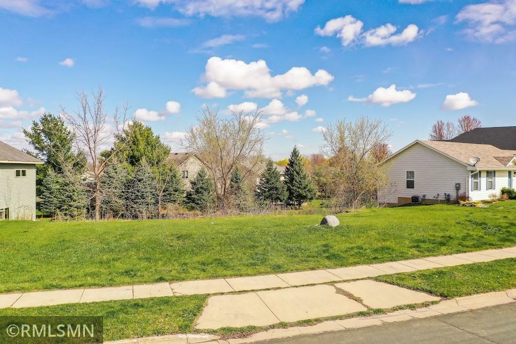 Property Photo: 2406 Valley Drive MN 55057