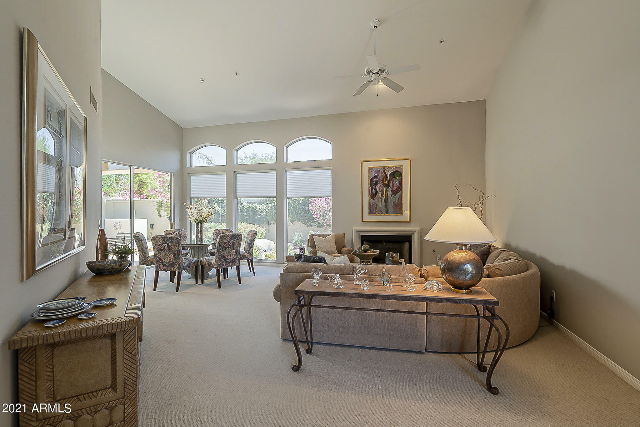Property Photo: 9411 N 114th Way AZ 85259