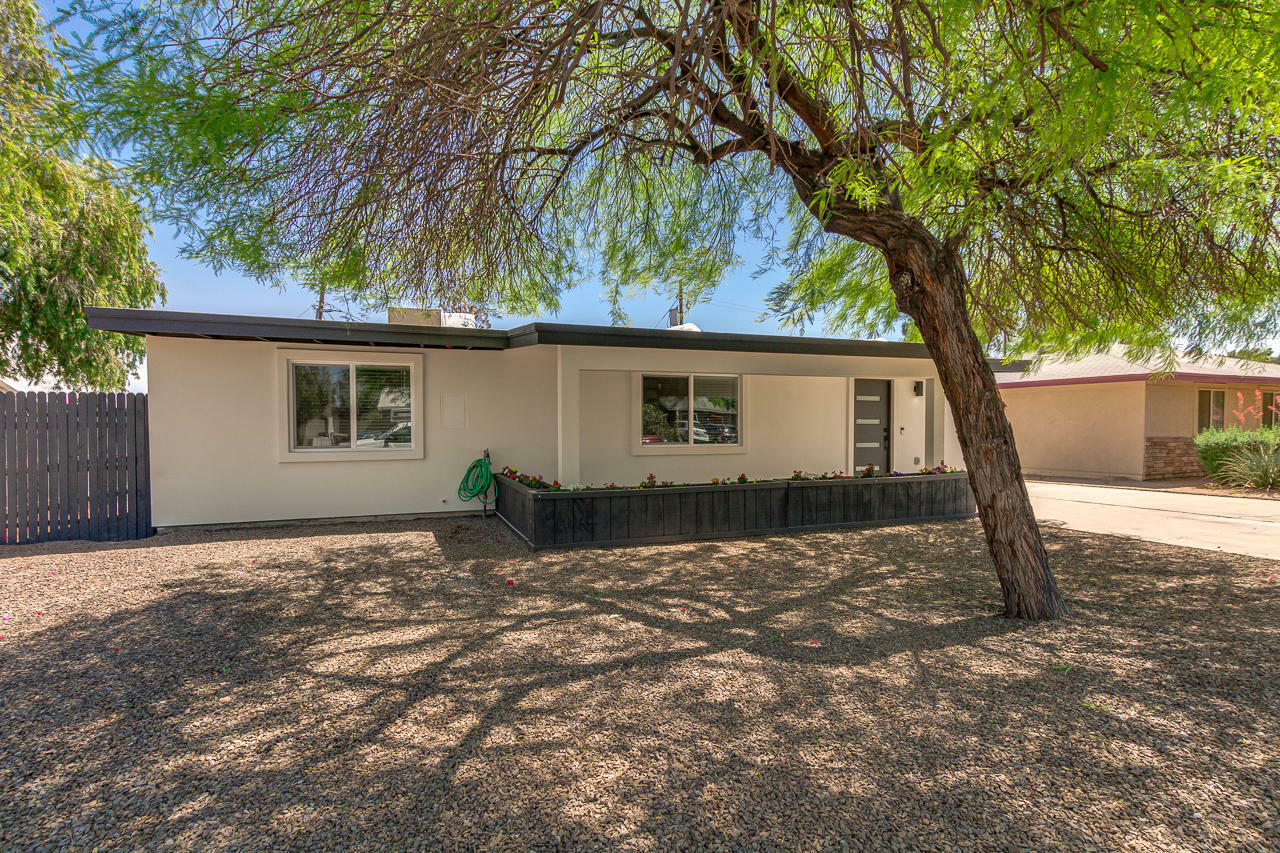Property Photo:  2855 N 71st Street  AZ 85257 