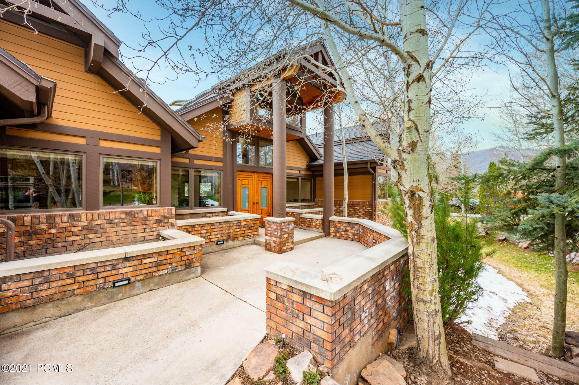 Property Photo:  3605 Saddleback Road  UT 84098 