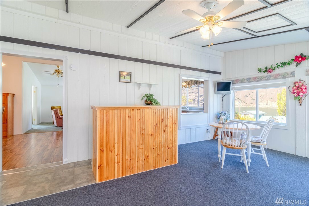 Property Photo: 32497 Moore Rd NE WA 99115
