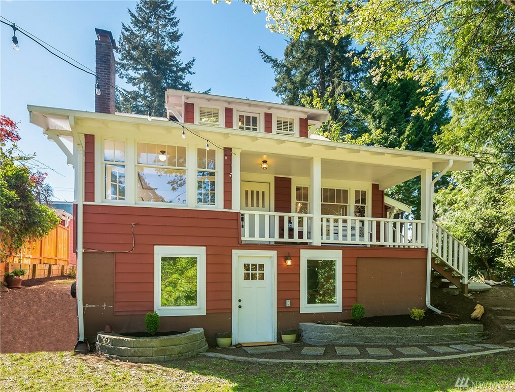 Property Photo: 7459 Gatewood Rd SW WA 98136