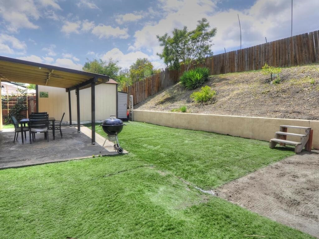 Property Photo:  1222 Lagan Ave  CA 92083 