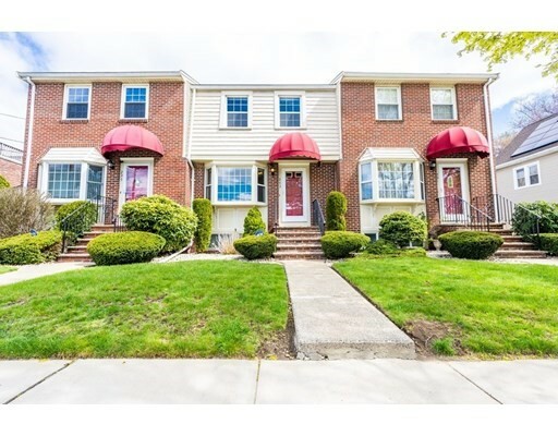 Property Photo: 293 Mountain Ave 293 MA 02151