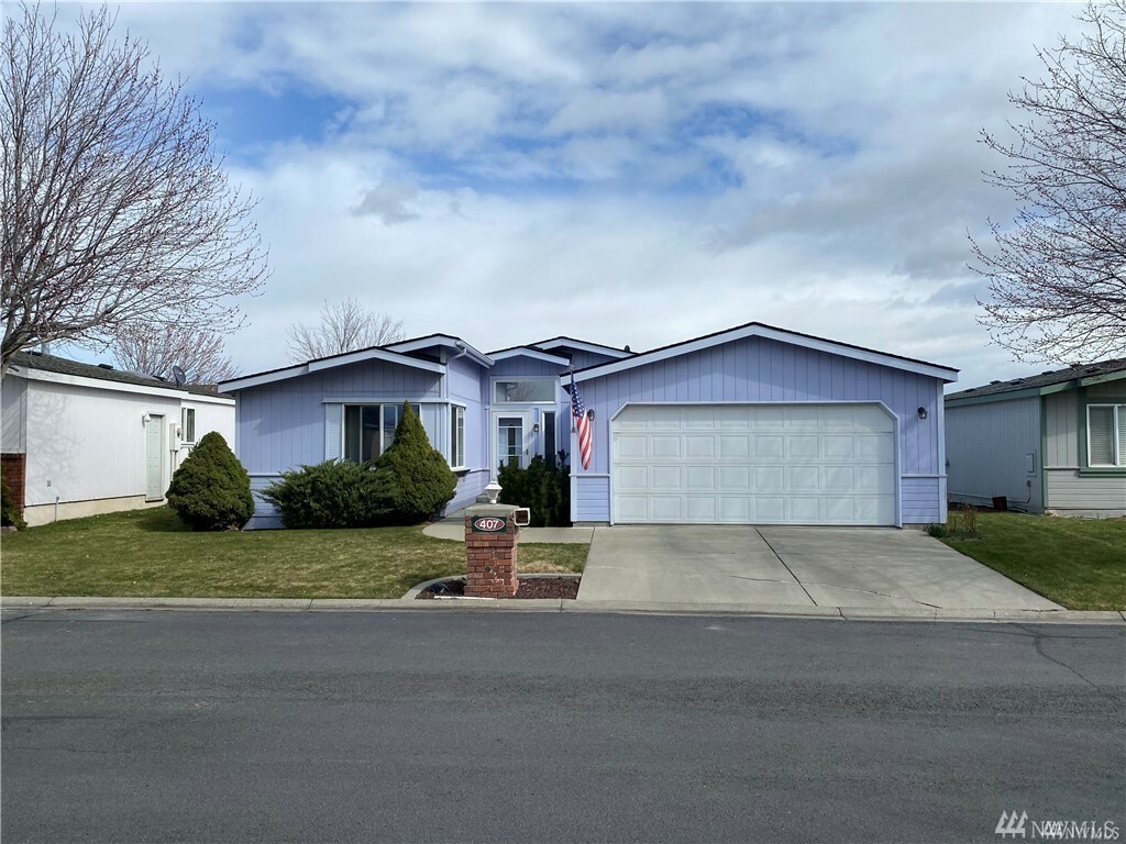 Property Photo:  1100 S Rosewood Dr 407  WA 98926 