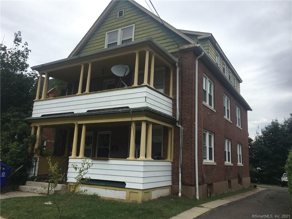 Property Photo:  620 High Street 2  CT 06457 