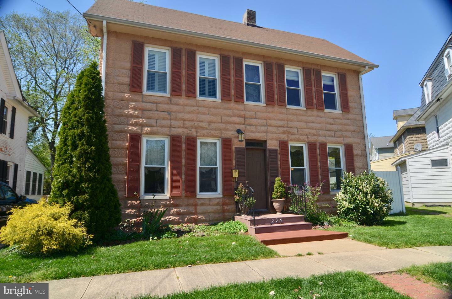 Property Photo:  224 N Kent Street  MD 21620 