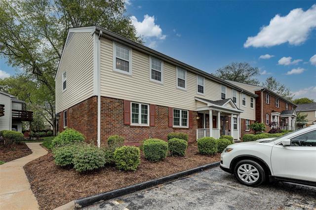 Property Photo:  1621 Redbird Cove   63144 