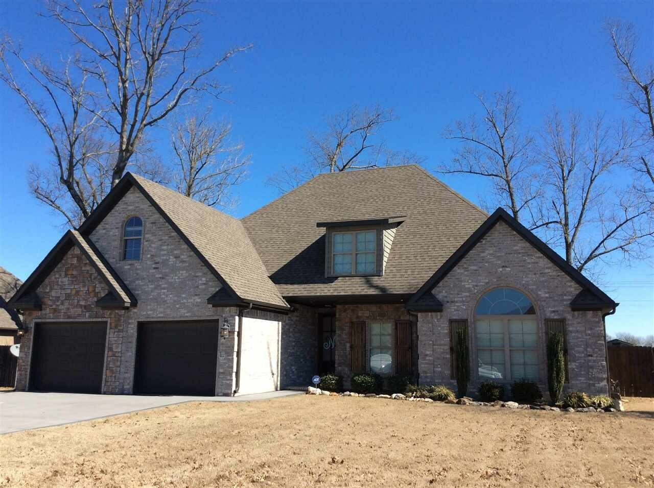 Property Photo:  708 Laura Lea Drive  AR 72401 