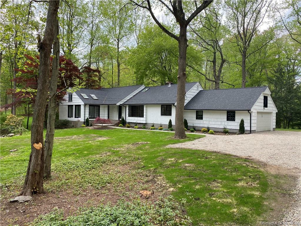 Property Photo: 8 Tulip Tree Lane CT 06851