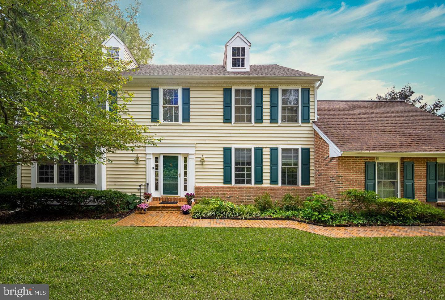 Property Photo: 600 Columbia Mills Court PA 19086
