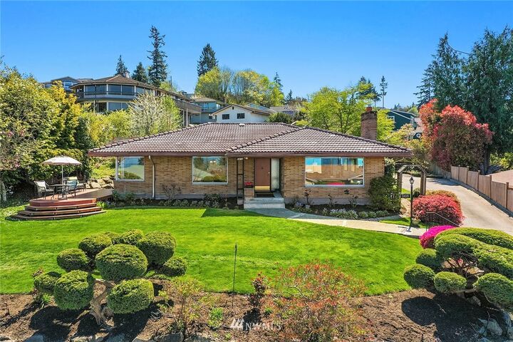 3418 W Mukilteo Boulevard  Everett WA 98203 photo