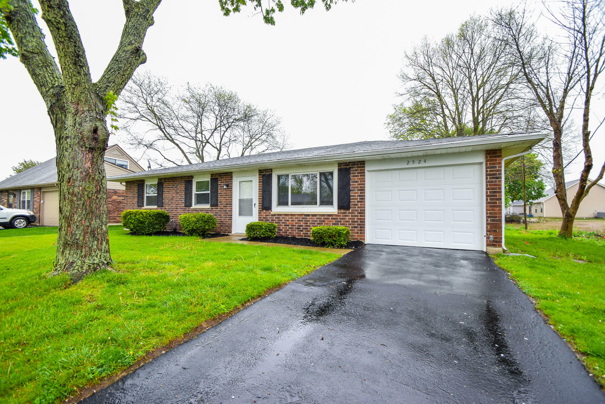 Property Photo:  2524 Thornhill Drive  OH 45373 