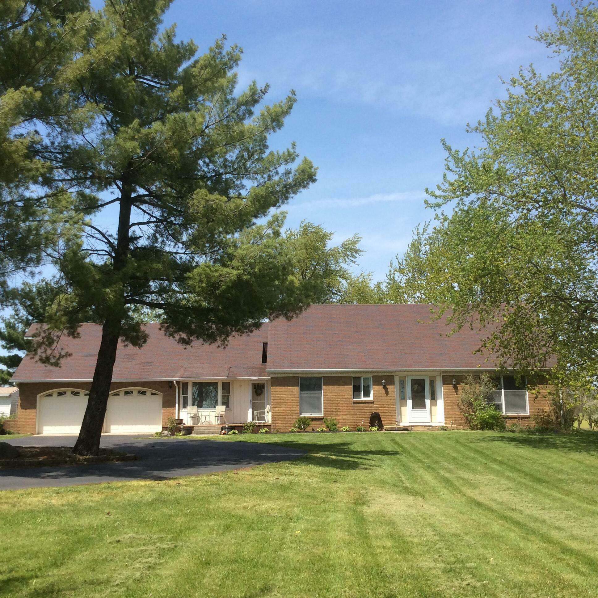 Property Photo:  5704 Durrett Road  OH 43146 