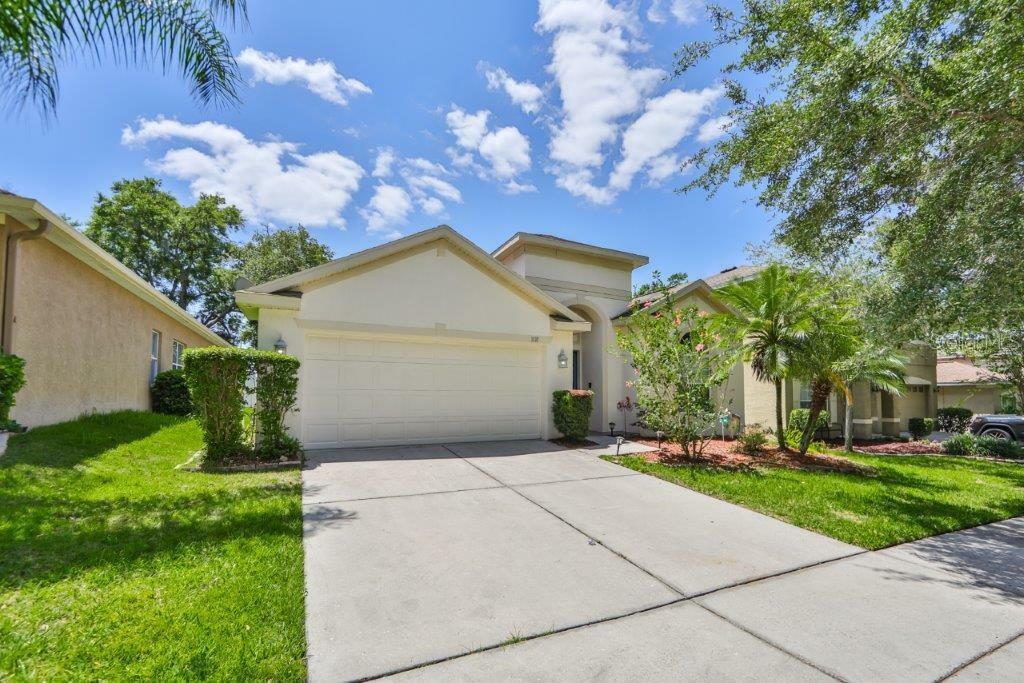 Property Photo:  1137 Emerald Hill Way  FL 33594 