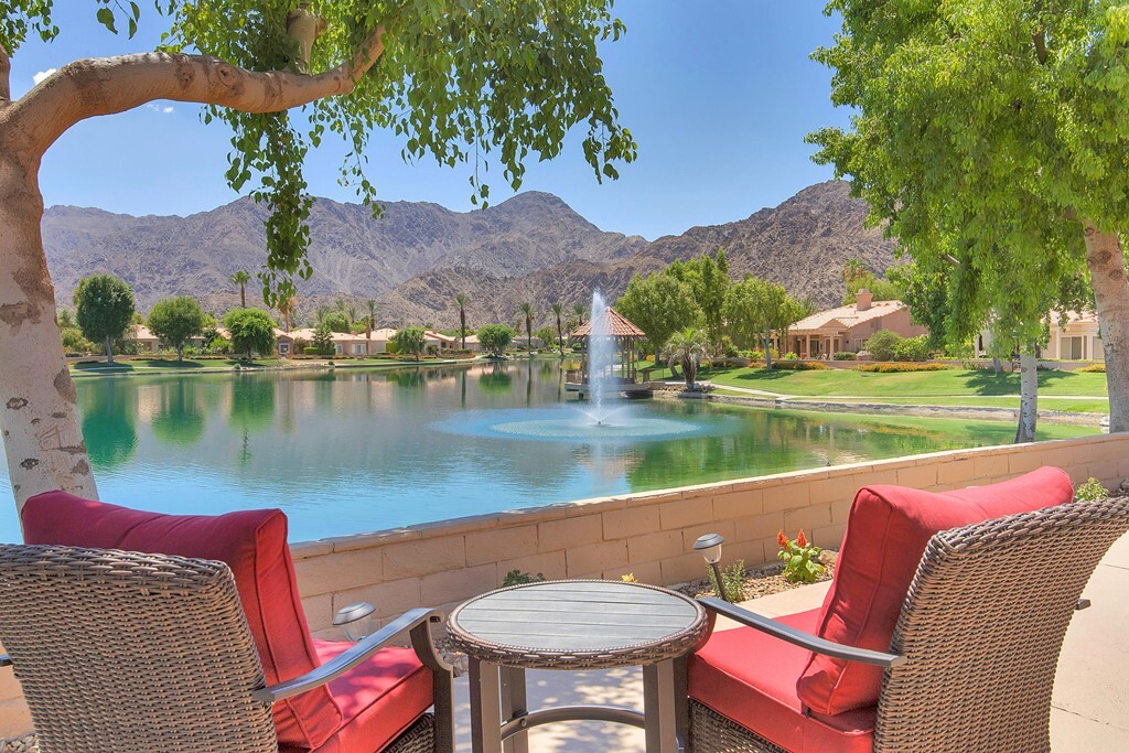 Property Photo:  48215 Calle Florista  CA 92253 