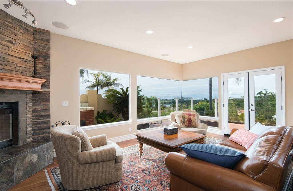 Property Photo: 4445 Sunnyhill Dr CA 92008