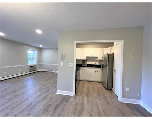Property Photo: 625 Main Street 8 MA 01867