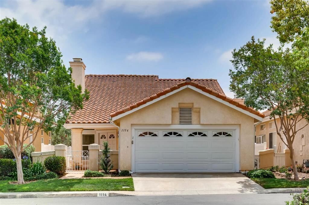 Property Photo: 1116 Brioso Ct CA 92081